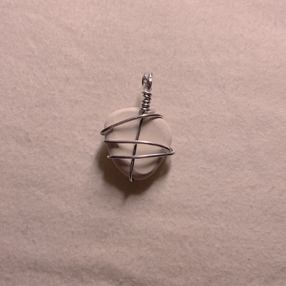 Seaglass/pottery necklace charm - Picture 2 of 3